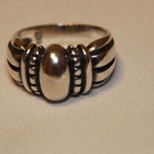 James Avery retired Thatch Ring !